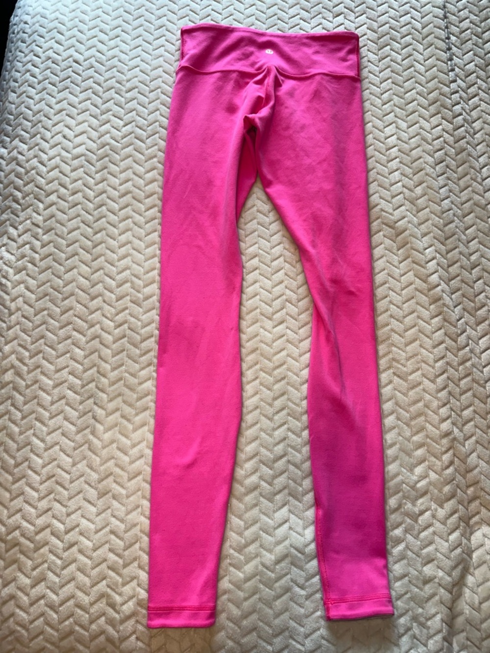 Lululemon Wunder Under Pant Reversible
Parfait Pink & Pinkelicious Size 4 - Picture 4 of 12